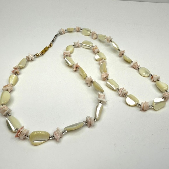 Mother of Pearl Bead Necklace Peach Chip Shell Accent Statement Jewelry 11.5 in - Picture 7 of 7